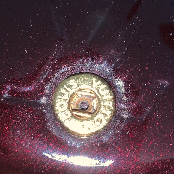 Authentic Louis Vuitton Vernis Card Case - Picture 10 of 11